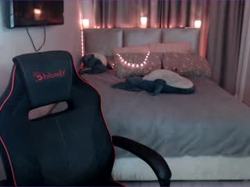cam girl porn tripleprinces image #5920346