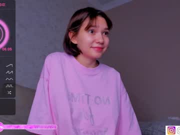 cam girl porn bzzzme image #5664392