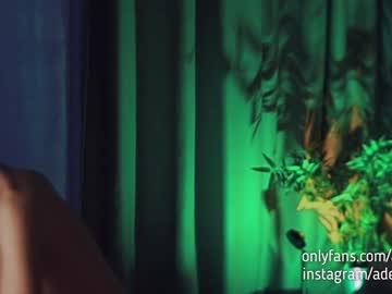 cam girl porn adelelove image #868579