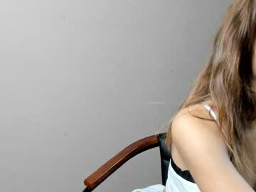 cam girl porn gloria_mooree image #5115146