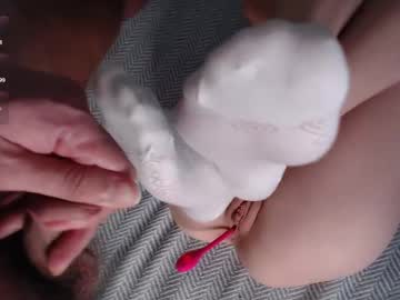 cam couple porn dreamgirl7777777 image #7075411