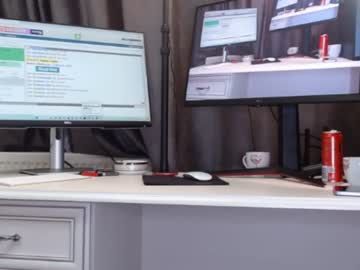 cam girl porn carmela_fox image #3668814