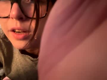 cam girl porn heyronniee image #7051507