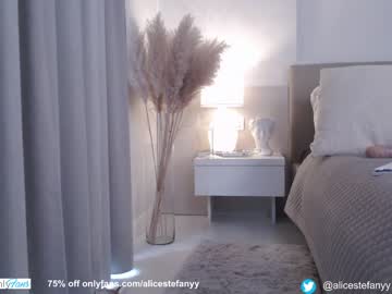 cam girl porn smileyouarehere image #5716800