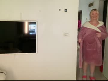 cam girl porn kiradivine image #6597109