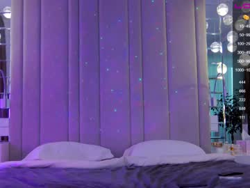 cam girl porn krissone image #1725833