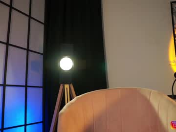 cam girl porn lucie_beltran image #5205254
