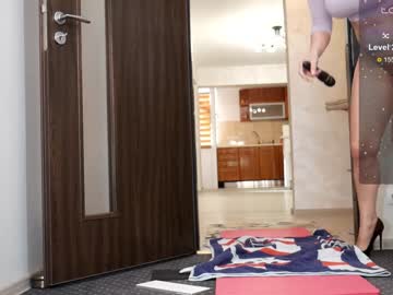 cam girl porn carmela_fox image #6383725