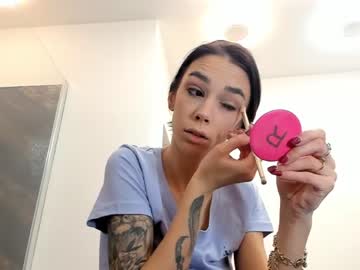 cam girl porn hotfallingdevil image #6040244