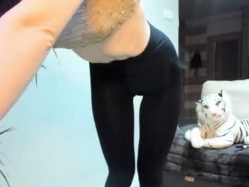 cam girl porn sofiaandwonderland image #2911183