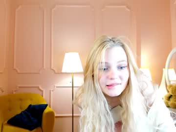 cam girl porn alien_kitty_ellie image #2421638