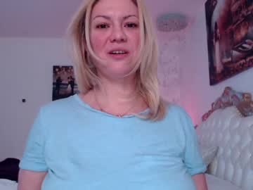 cam girl porn kiradivine image #1072750