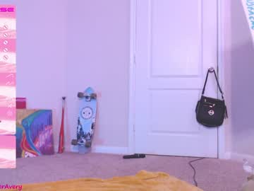 cam girl porn petitebrat image #3536932