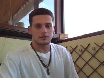 cam man porn roberto_twink1 image #4947600