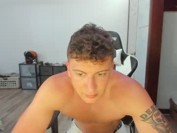 cam couple porn cowsgomoo101 image #1340763