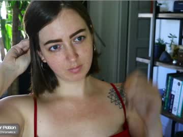 cam girl porn maeveminx image #2738469