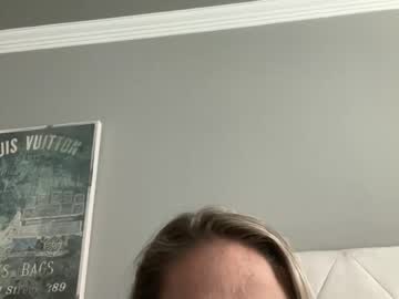 Cam for ontheloc