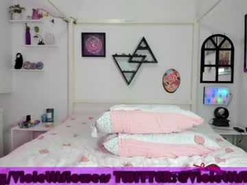 cam girl porn violetttflowers image #471285