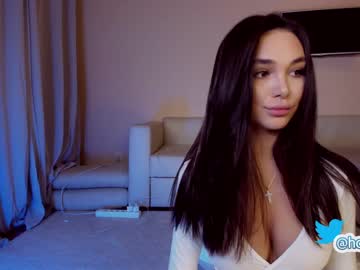 cam girl porn hollyextra image #3176433