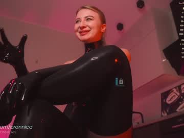cam girl porn bronnica image #2230369
