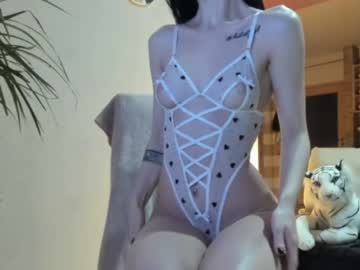 cam girl porn sofiaandwonderland image #3019579