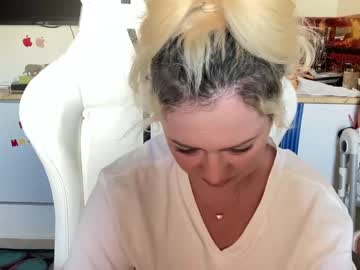 cam girl porn kiradivine image #4698963