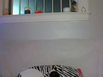 cam girl porn petitegirluvsdick image #5922830