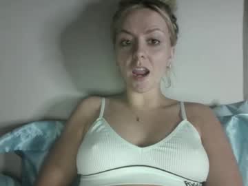 cam girl porn mollyharttt image #7087314