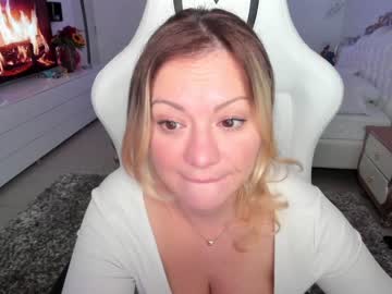 cam girl porn kiradivine image #505853
