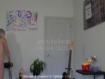 cam girl porn petitebrat image #6719189