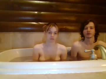 cam couple porn leojamie image #2813834