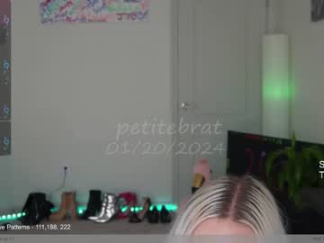 cam girl porn petitebrat image #6185684