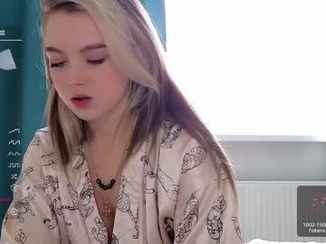 cam girl porn small_blondee image #5378159