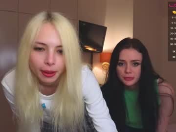 cam couple porn alisareal image #3734308