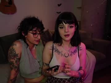 cam couple porn tofuskies image #3116832
