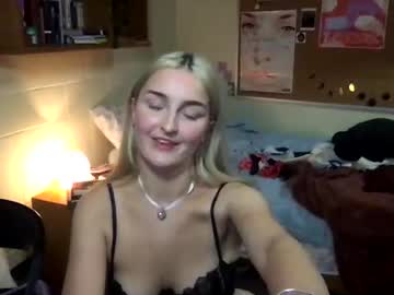 cam girl porn emishearts image #2762917