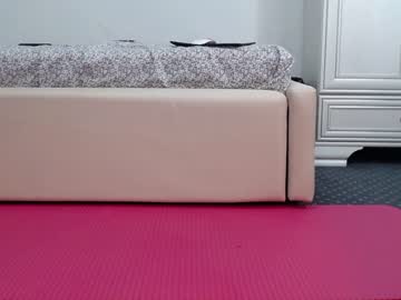 cam girl porn carmela_fox image #3175091