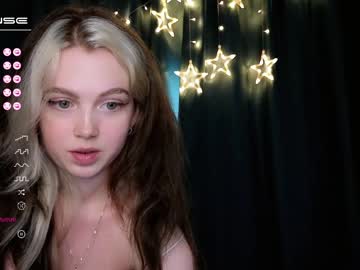 cam girl porn small_blondee image #4992174