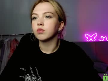 cam girl porn small_blondee image #4713269