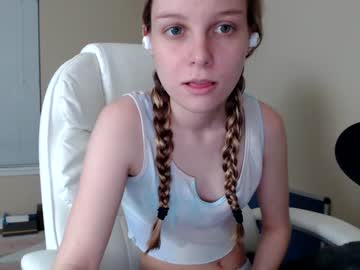 cam girl porn lily_brooke image #1844226