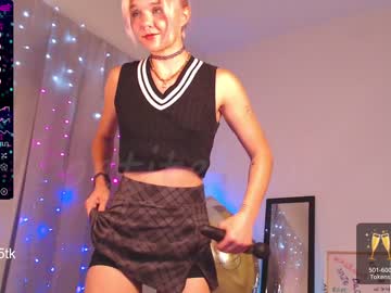cam girl porn petitebrat image #4995946