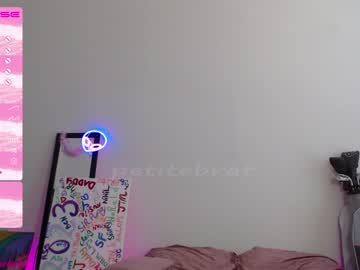 cam girl porn petitebrat image #4277843