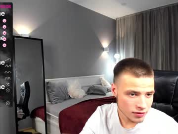 cam couple porn kriseva image #3281579
