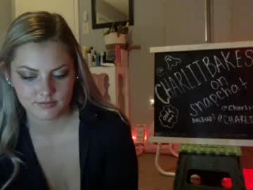 cam girl porn charlitbaker image #592962