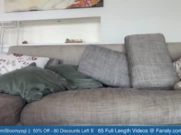 cam girl porn bloomyogi image #4168384