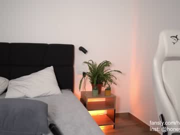 cam girl porn honeyyykate image #6965577