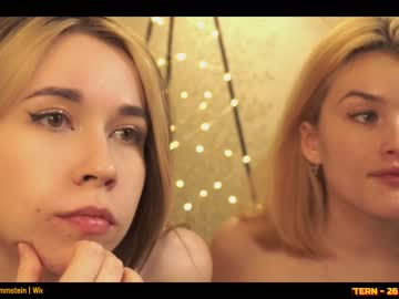 cam girl porn a_mhere image #3384649