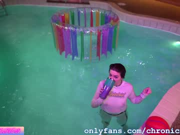cam girl porn chroniclove image #1227411