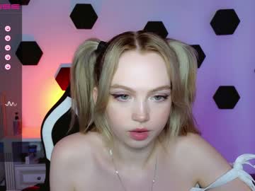 cam girl porn small_blondee image #4647497