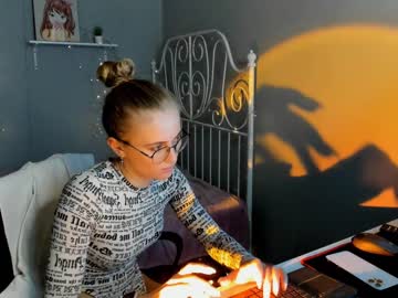 cam girl porn linellali image #2471547
